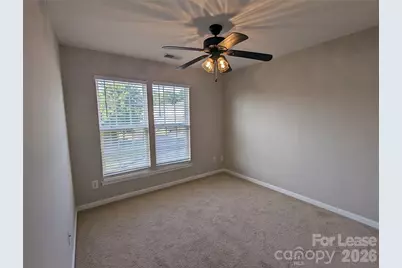 4613 Forestridge Commons Drive, Charlotte, NC 28269 - Photo 12