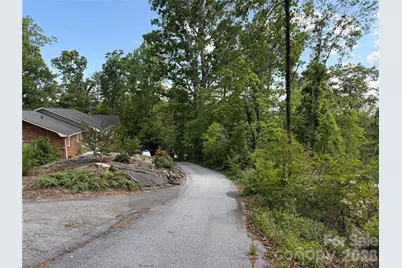 53 Will Road #2, Hendersonville, NC 28792 - Photo 2