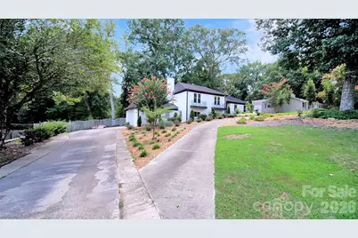 1634 Lumarka Drive, Charlotte, NC 28212 - Photo 2