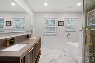1634 Lumarka Dr, Charlotte, NC 28212 - Photo 16