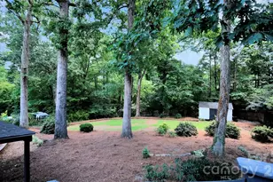1634 Lumarka Dr, Charlotte, NC 28212 - Photo 30