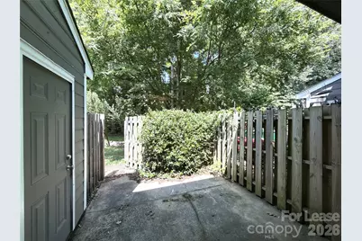 6034 Heath Valley Road, Charlotte, NC 28210 - Photo 10