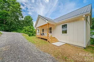 311 Farley St, Waynesville, NC 28786 - Photo 4