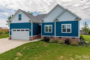 2725 Eagle Dr, Lincolnton, NC 28092 - Photo 1