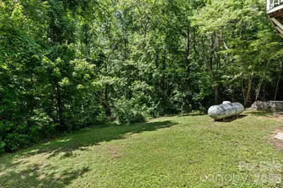 177 E Poplar Drive, Hendersonville, NC 28792 - Photo 34