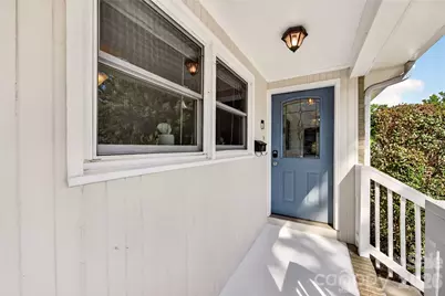 609 Kenlough Drive, Charlotte, NC 28209 - Photo 4
