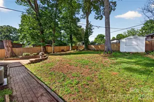 609 Kenlough Dr, Charlotte, NC 28209 - Photo 28