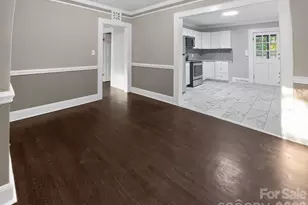 208 N 5th St, Albemarle, NC 28001 - Photo 6