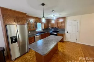 620 Central St, Hudson, NC 28638 - Photo 10