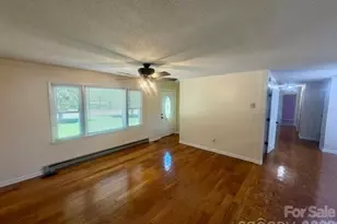 620 Central St, Hudson, NC 28638 - Photo 8