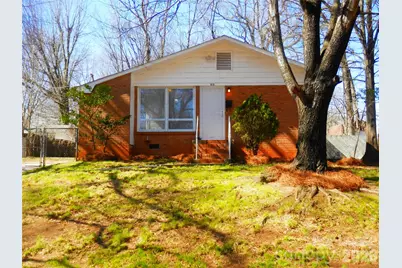 815 Echo Glen Road, Charlotte, NC 28213 - Photo 2