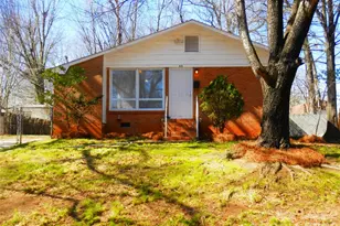 815 Echo Glen Rd, Charlotte, NC 28213 - Photo 2