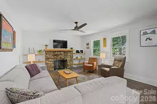 878 Garren Creek Rd, Fairview, NC 28730 - Photo 10