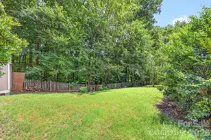 9607 Clifton Meadow Dr, Matthews, NC 28105 - Photo 36