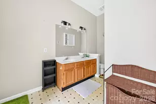 9607 Clifton Meadow Dr, Matthews, NC 28105 - Photo 28