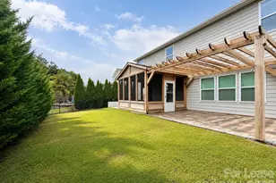 2025 Fuschia Ct, Tega Cay, SC 29708 - Photo 16