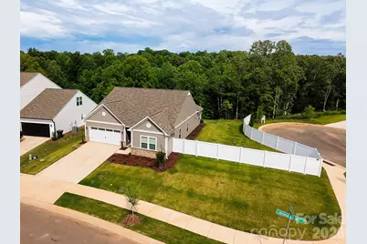 1261 Jenna Lynn Court, Lowell, NC 28098 - Photo 4