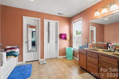 3412 Aldwych Way, Charlotte, NC 28216 - Photo 12