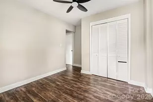 1820 Genesis Park Pl, Charlotte, NC 28206 - Photo 20