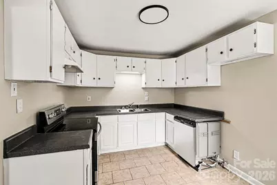 1820 Genesis Park Place, Charlotte, NC 28206 - Photo 14