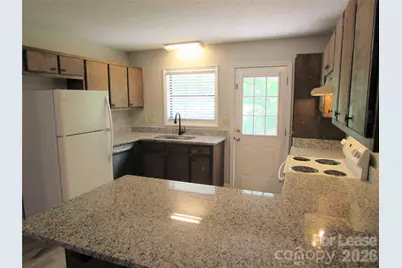 374 Water Street #3, Mooresville, NC 28115 - Photo 4