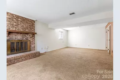 6534 Rollingridge Drive, Charlotte, NC 28211 - Photo 14