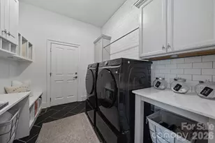 200 Seven Oaks Lndg, Belmont, NC 28012 - Photo 8
