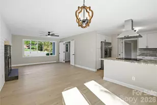 1968 12th St Pl NE, Hickory, NC 28601 - Photo 8