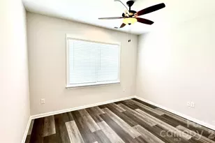 1135 Overlake Dr, Belmont, NC 28012 - Photo 12