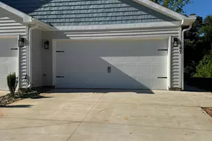 147 Brawley Villas Pl, Mooresville, NC 28117 - Photo 2