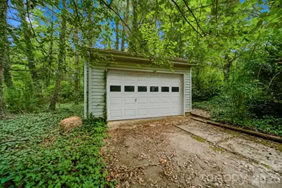 1811 5th Street NW, Hickory, NC 28601 - Photo 46