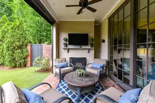 117 Huntley Pl, Charlotte, NC 28207 - Photo 16