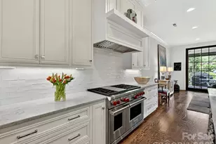 117 Huntley Pl, Charlotte, NC 28207 - Photo 12