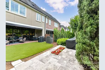 117 Huntley Place, Charlotte, NC 28207 - Photo 18