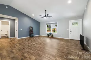 923 Newfound Rd, Leicester, NC 28748 - Photo 4