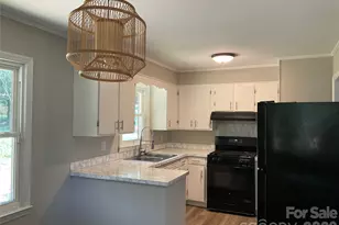 2346 Woodleaf Dr, Gastonia, NC 28052 - Photo 4