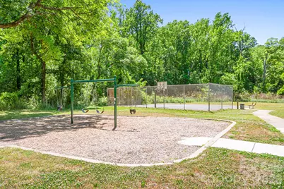 3960 Bristol Drive, Charlotte, NC 28208 - Photo 26
