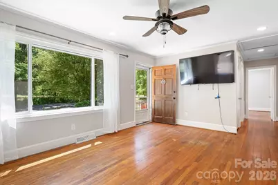 3960 Bristol Drive, Charlotte, NC 28208 - Photo 8
