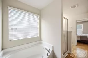 504 Knothole Ln, Charlotte, NC 28214 - Photo 14