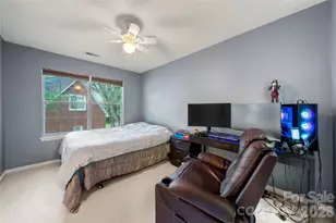 8411 Red Cypress Ct, Charlotte, NC 28216 - Photo 32