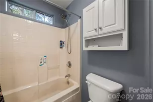 8411 Red Cypress Ct, Charlotte, NC 28216 - Photo 34