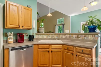 8411 Red Cypress Court, Charlotte, NC 28216 - Photo 18