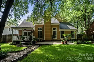 8411 Red Cypress Ct, Charlotte, NC 28216 - Photo 40