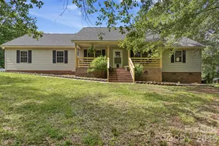 1739 Westbrook Rd, Edgemoor, SC 29712 - Photo 2