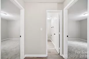 6324 Grove Park Blvd, Charlotte, NC 28215 - Photo 14