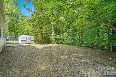 6324 Grove Park Boulevard, Charlotte, NC 28215 - Photo 30