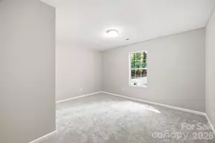 6324 Grove Park Blvd, Charlotte, NC 28215 - Photo 20