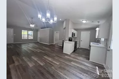 6324 Grove Park Boulevard, Charlotte, NC 28215 - Photo 4
