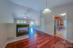 102 Forest Lake Dr, Asheville, NC 28803 - Photo 6