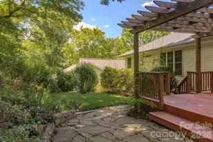102 Forest Lake Dr, Asheville, NC 28803 - Photo 40